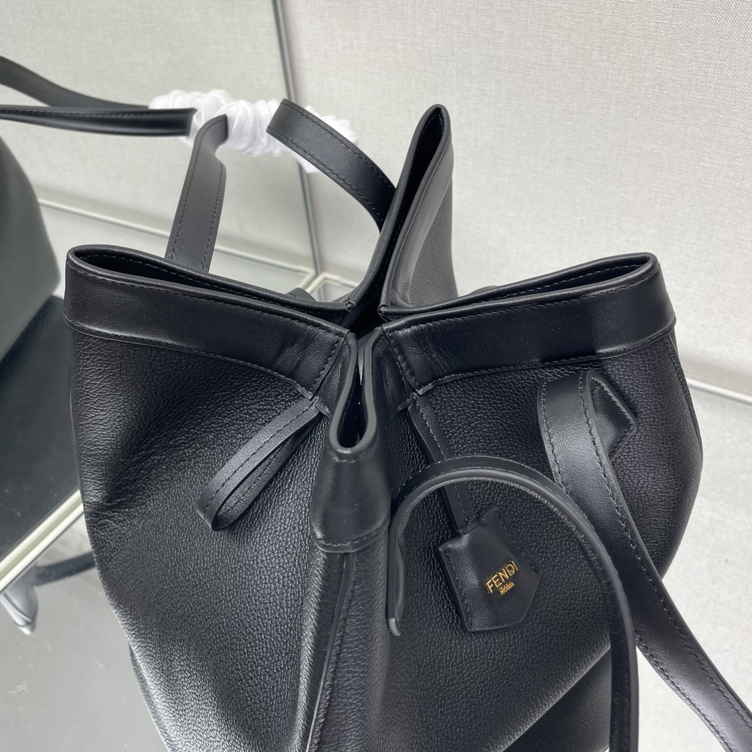 Fendi Medium Origami Transformable Leather Shoulder Bag Black